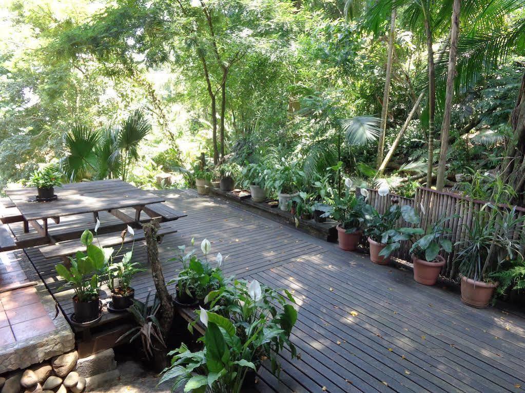 Pousada Casa Da Pedra Blumenau Exterior foto