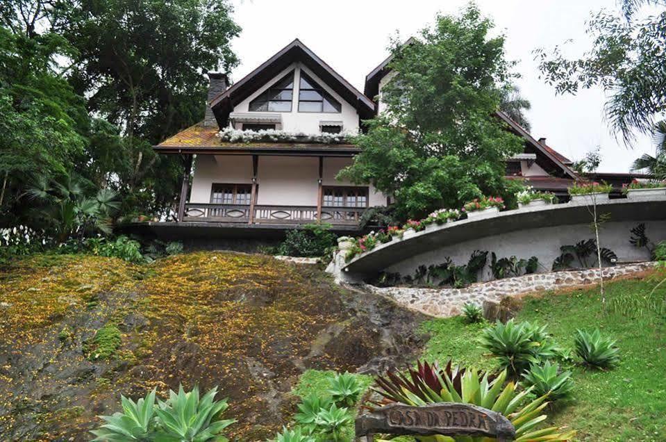 Pousada Casa Da Pedra Blumenau Exterior foto